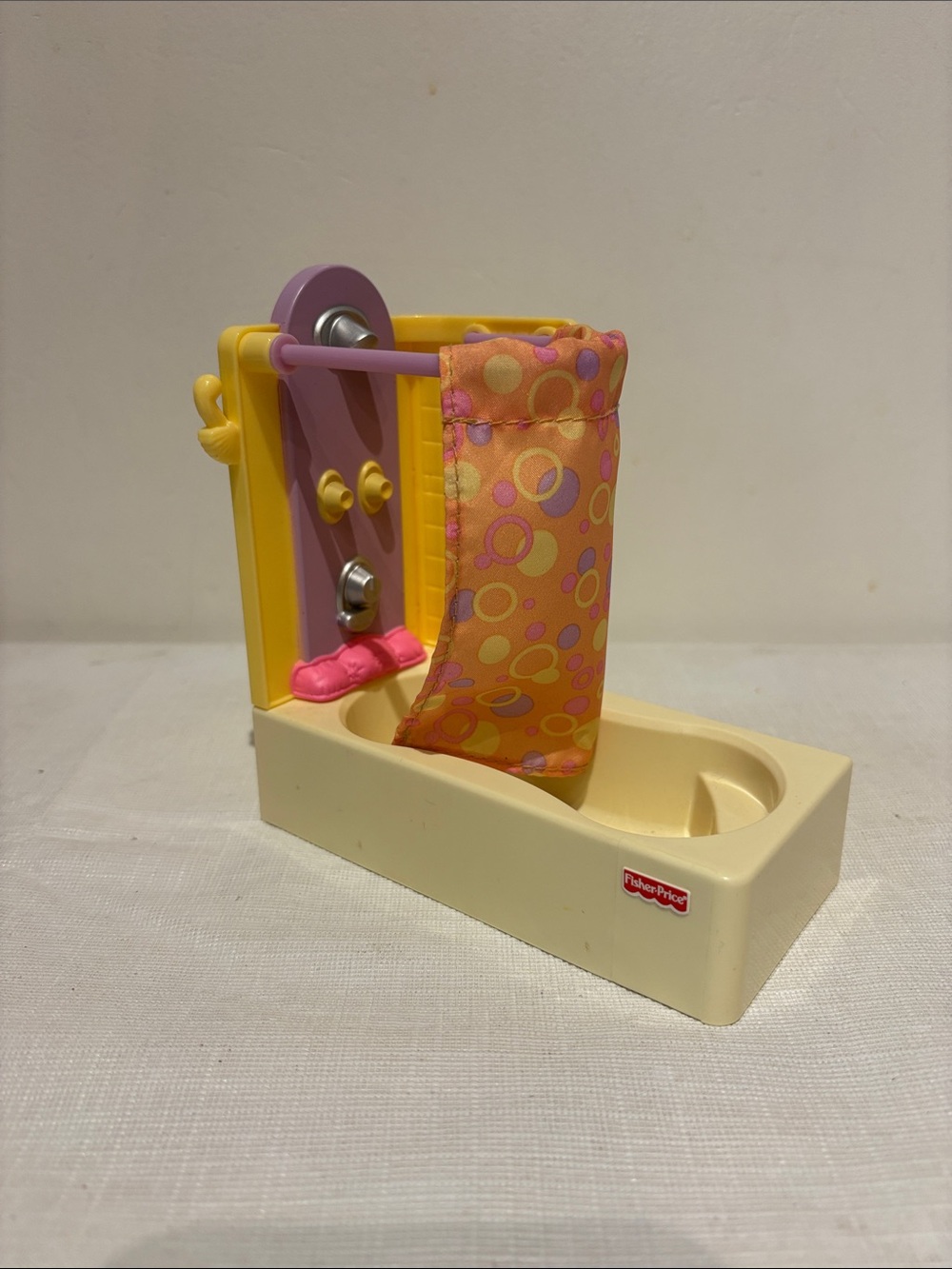 2006 Fisher Price Loving Family Bathtub
